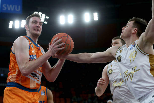 赛等同于三 赛等同于三